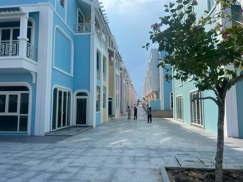 Shirin Mansion - Biệt thự Khổng Tước tại ParaSol Cam Ranh